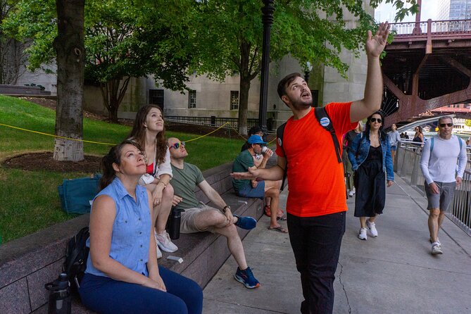 Architecture & History Guided Tour along the Chicago Riverwalk - Centennial Fountain and Water Arc: Stop 5 as a Chicago Milestone Moment