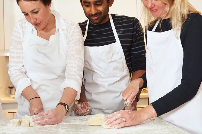 Artisan Italian Pasta Class in Chicago (Includes 3-Course Meal) - BYOB in Chicago: what to bring for the 6:30 pm start