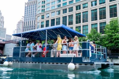 BYOB Chicago River Guided History Tour - The Boat Setup: U-Shaped Bar, Head, Charging, and Ice
