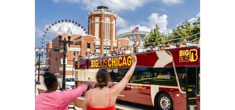 Chicago: 360 CHICAGO & Hop-on Hop-off Bus Tour (Save 20%) - How the Bus + 360 CHICAGO Combo Fits First-Time Chicago Days