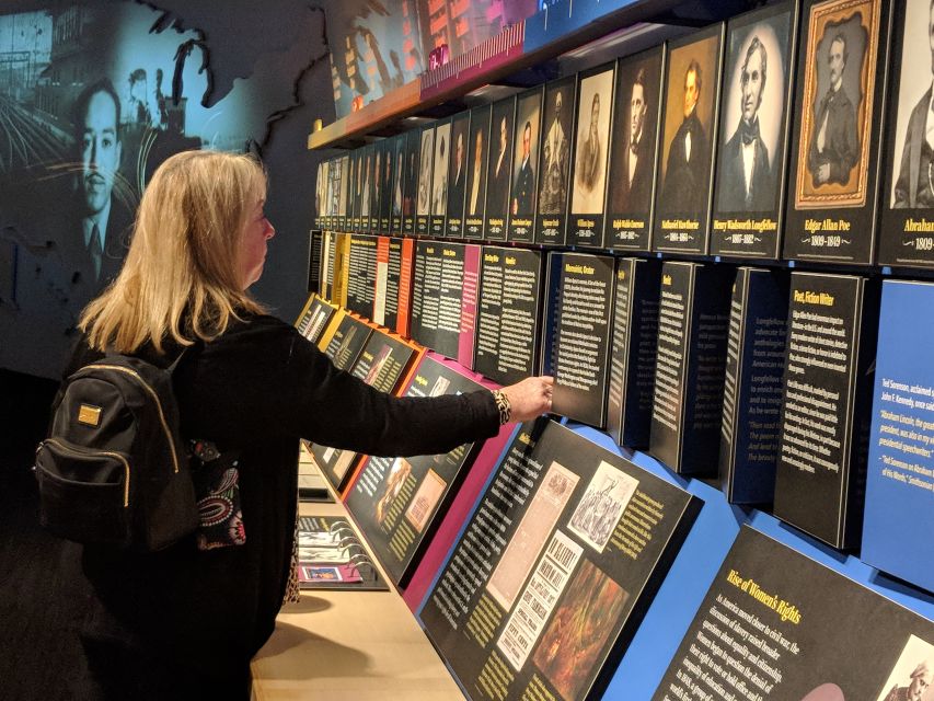 Chicago: American Writers Museum Flexible Date Entry Ticket - Chicago Gallery: authors and journalists shaped by the Windy City