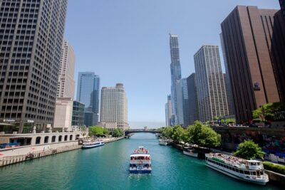 Chicago Architecture River Cruise - Price That Buys Time (and a Real Narrator)