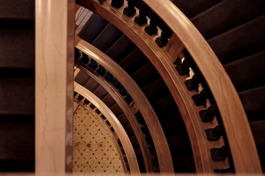 Chicago: Architecture & True Crime History - Architecture Stops by Style: Beaux Arts to Art Deco to Modernist