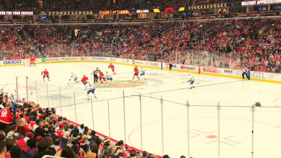 Chicago: Chicago Blackhawks NHL Game Ticket at United Center - Should You Book This Blackhawks Game Ticket?