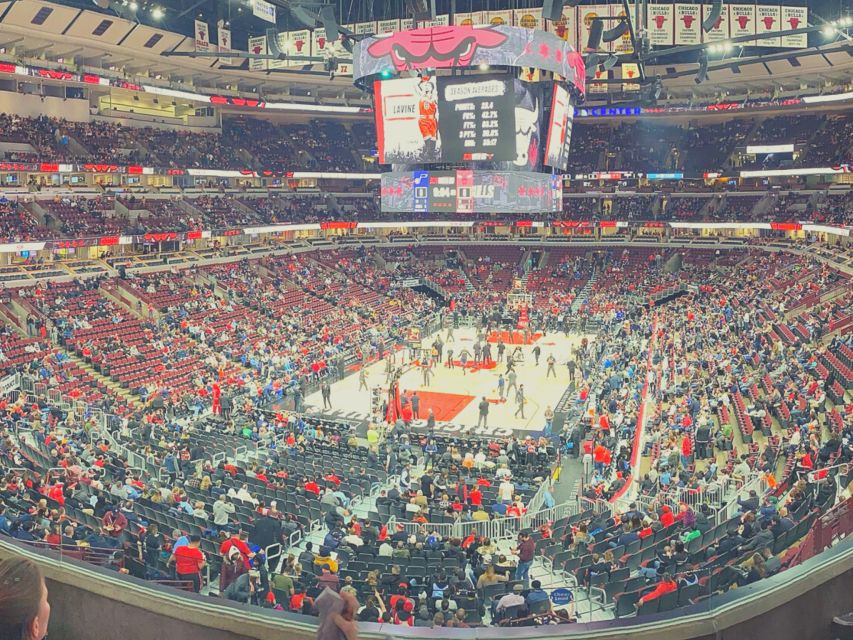 Chicago: Chicago Bulls Basketball Game Ticket - Before Tip-Off: What You Can Actually Do on Arrival