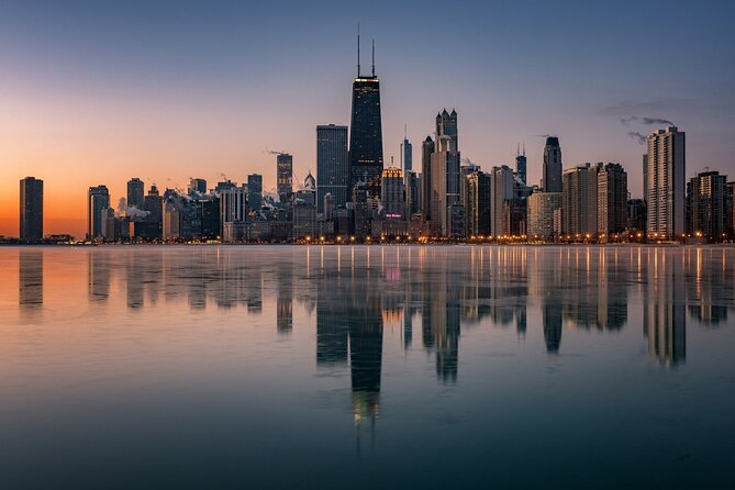 Chicago City Tours - Chicago Riverwalk: Architecture Views, Public Art, and Optional Time on the Water