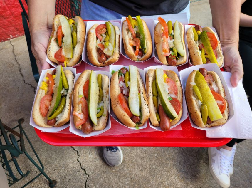 Chicago: Downtown Family Food Tour by Bike with Sightseeing - Why this Chicago downtown bike-and-food format works