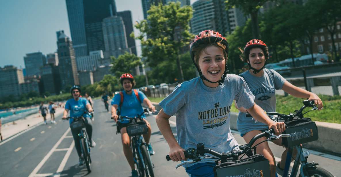 Chicago: Downtown Family Food Tour by Bike with Sightseeing - Grant Park and Buckingham Fountain: snack breaks with city scale