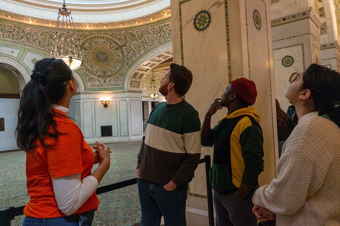 Chicago: Downtown Loop & Millennium Park 2 Hour Walking Tour - Why this Loop-to-Millennium Park route makes sense