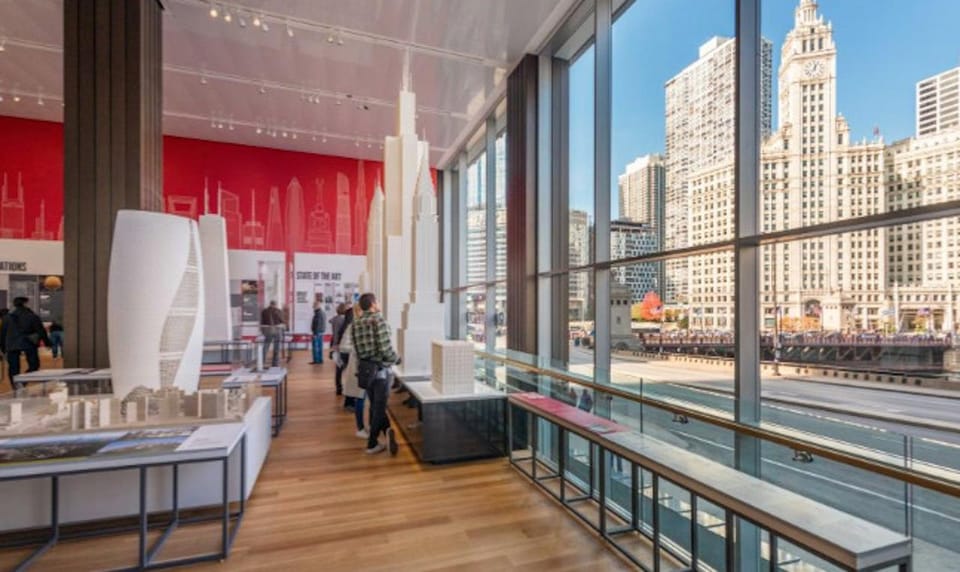 Chicago: First Lady River Cruise & Architecture Center Combo - Onboard comfort: seating, rain plans, and where to buy snacks