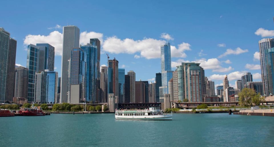 Chicago: First Lady River Cruise & Architecture Center Combo - Accessibility and safety: what you need to know before you go
