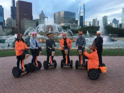 Chicago: Gangsters, Ghosts, and Haunted Hotels Segway Tour - Michigan Avenue after dark: quick zips, haunted hotels, and spooky details