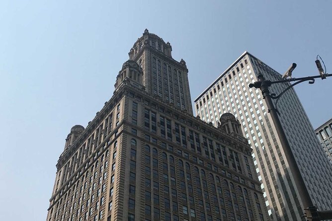 Chicago Gangsters: Self-Guided Crime Story Puzzle Walk - How the Chicago Gangsters puzzle walk works (no guide, all clues)