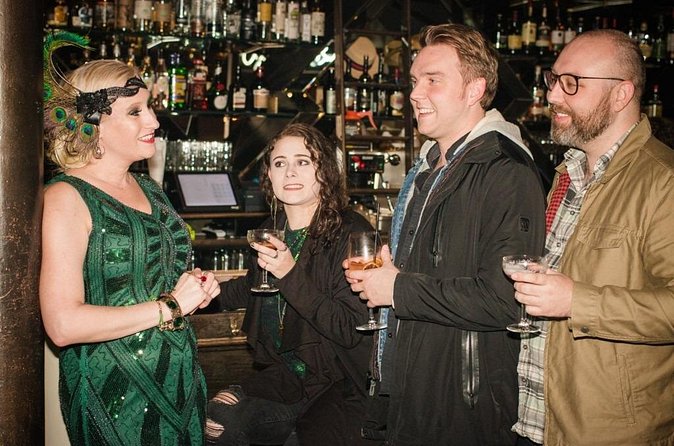 Chicago Haunts and Hooligans Tour - Alcohol is optional: plan your night around your comfort