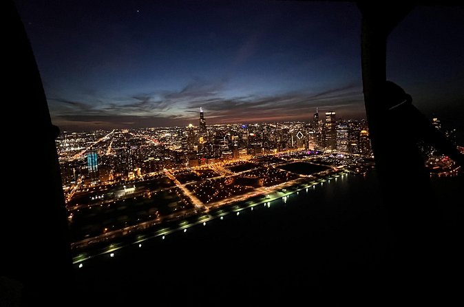 Chicago Helicopter 25-Mile Tour for up to Three Passengers - Getting to the vertiport: where to meet and what to expect