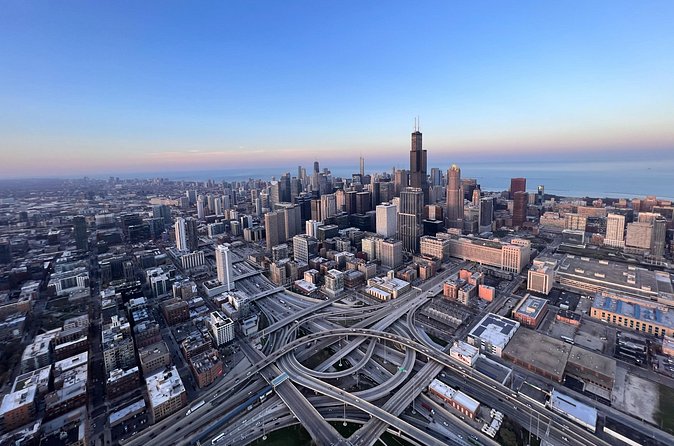 Chicago Helicopter 25-Mile Tour for up to Three Passengers - Value for money: 15 minutes, but where the value really is