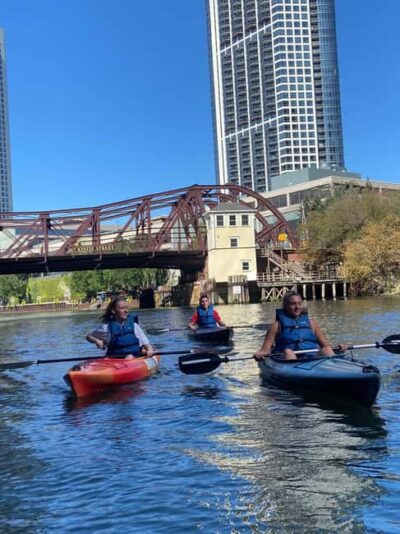 Chicago: History and Architecture Guided Kayak Tour - Two Hours on the Water: The Pace and Flow You’ll Feel