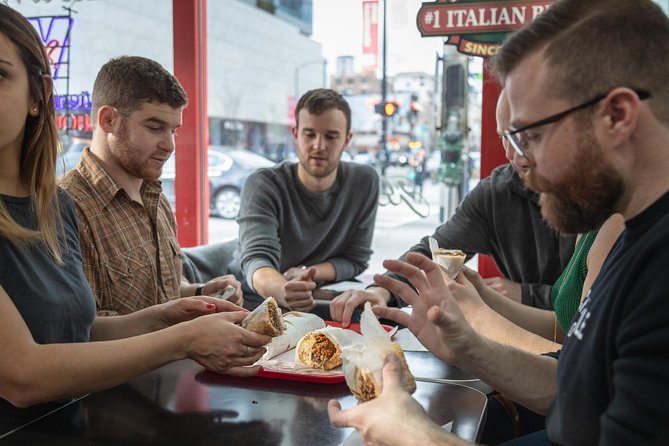 Chicago in a Day: Food, History & Architecture Walking Tour - Architecture storytelling that makes the skyline make sense