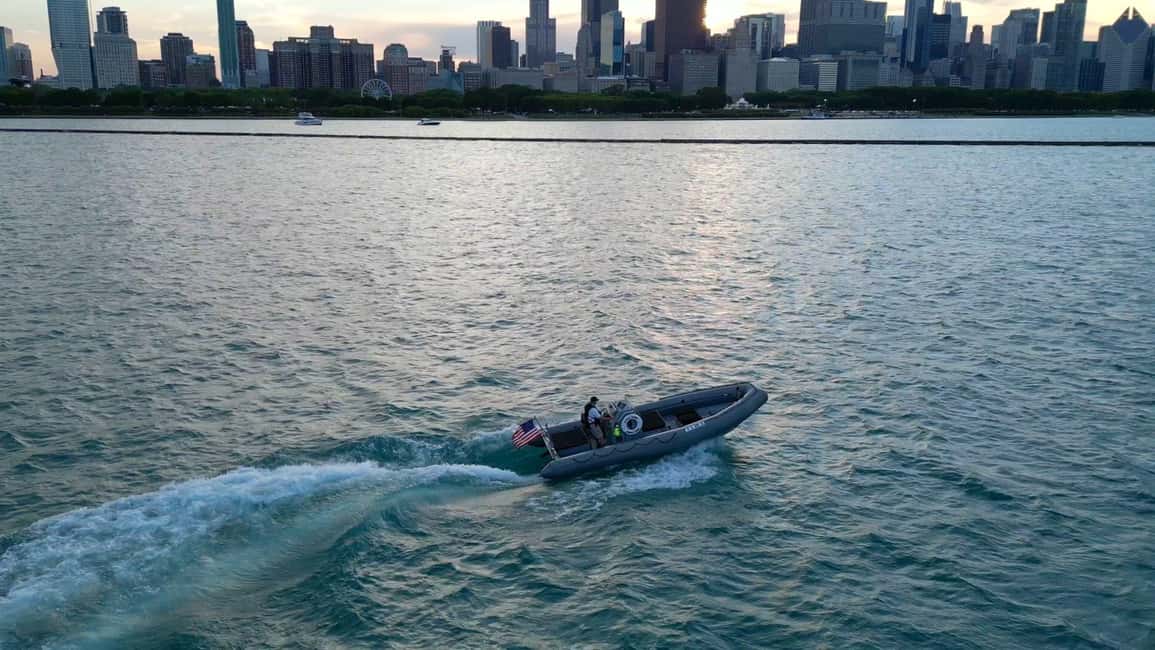 Chicago: Lake and River Tour on a RIB Boat - Entering Chicago by Water: What Makes This RIB Tour Special