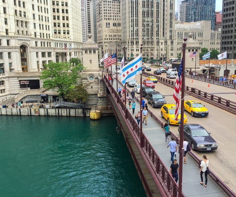 Chicago: Magnificent Mile Walking Tour - DuSable Bridge and the Commercial Turn: From Industry to Skyline