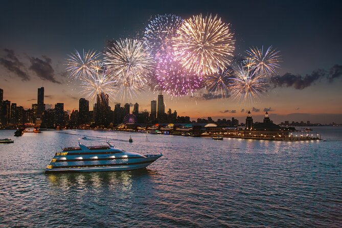 Chicago New Year's Eve Buffet Dinner Cruise on Lake Michigan - Getting on board: meeting point, timing, and the smart-casual dress reality
