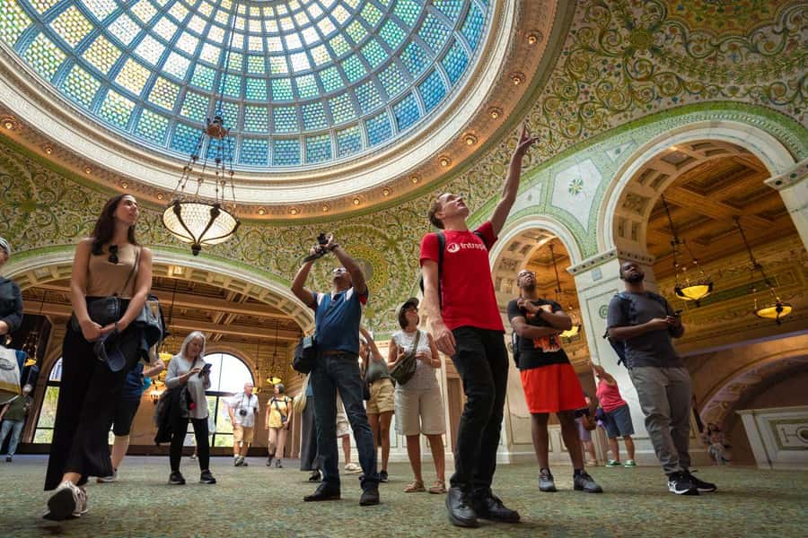Chicago: Prohibition-Era Culture & Architectural Treasures - Starting Under the Chicago Theatre Marquee (Then Using the Pedway)