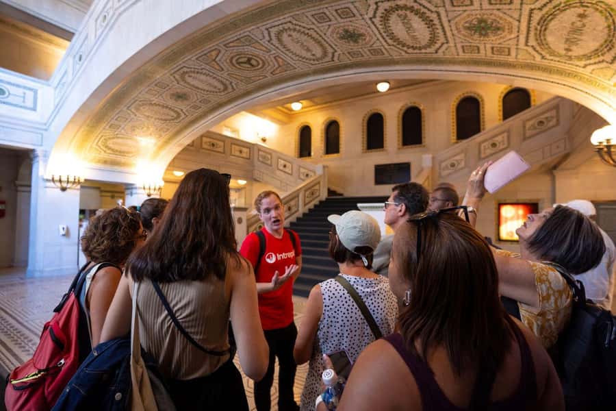 Chicago: Prohibition-Era Culture & Architectural Treasures - Chicago Cultural Center: Where the Break Feels Like Part of the Story