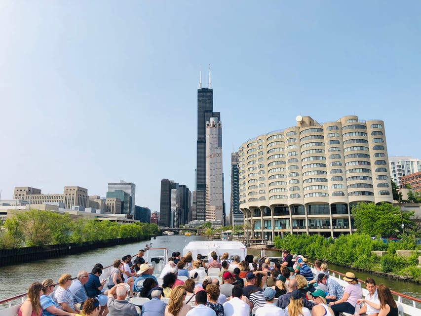 Chicago River: 90-Min Architecture Boat Tour - Guide Quality Makes the Difference (Including If You Get Hillary)