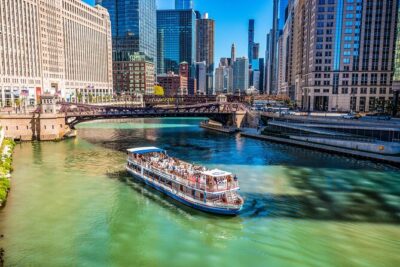 Chicago River Architecture Tour and Big Bus Hop-on Hop-off Tour - Where to Redeem at 98 E Wacker Dr and How the App Reduces Stress