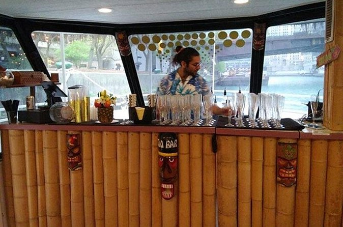 Chicago River Sunday Funday Mimosa or Bloody Mary Party Cruise - Weather, Air Conditioning, and Comfort on the Boat