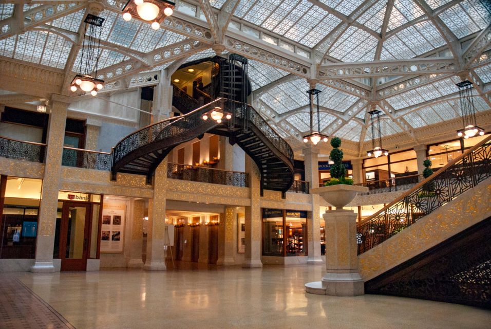 Chicago: Secret Interiors Architecture Walking Tour - Union Station Meeting Point: Where Your Route Really Starts