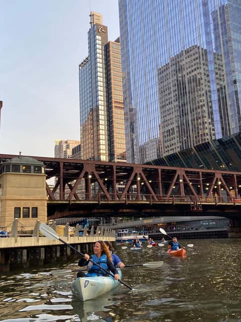 Chicago: Sunset Kayak Tour on the Chicago River - What the 90 Minutes Really Look Like on the Water
