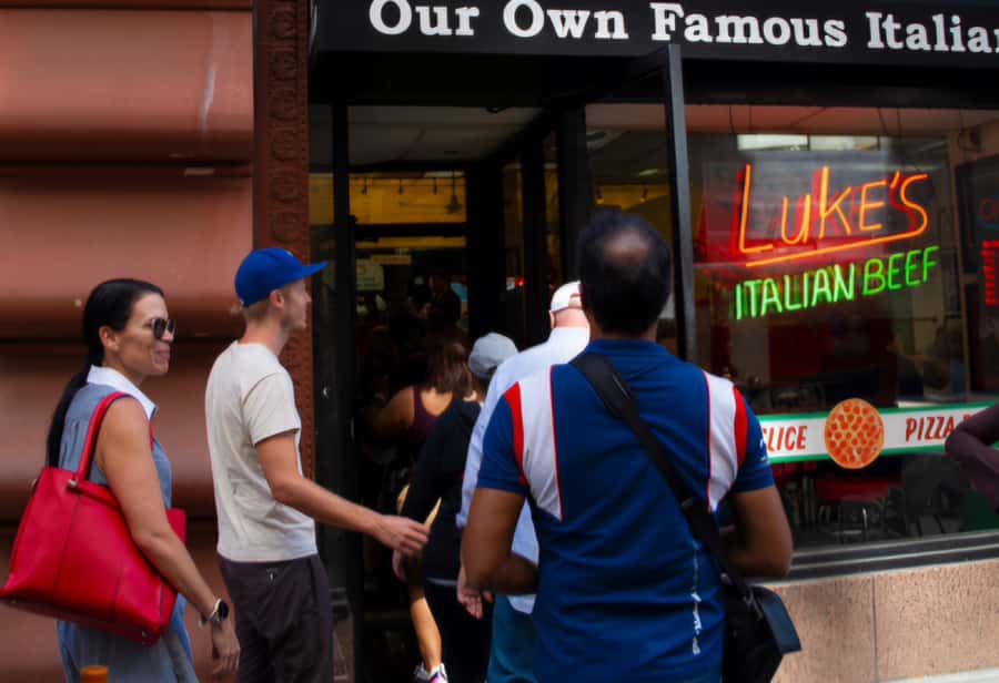 Chicago: The Ultimate Foodie Walking Tour with Tasty Stops - Walking Distance, Weather, and Comfort: The Practical Stuff That Matters