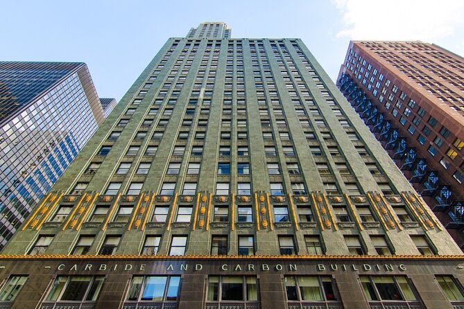 Chicago Walking Tour: Art Deco Skyscrapers Riverfront - Stop 3: Carbide and Carbon Building—when details become a lesson