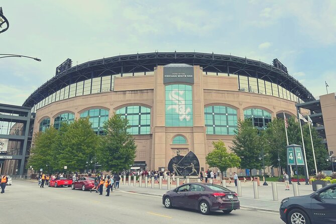 Chicago White Sox Baseball Game Ticket at Guaranteed Rate Field - The one-stop itinerary: how your White Sox game night unfolds