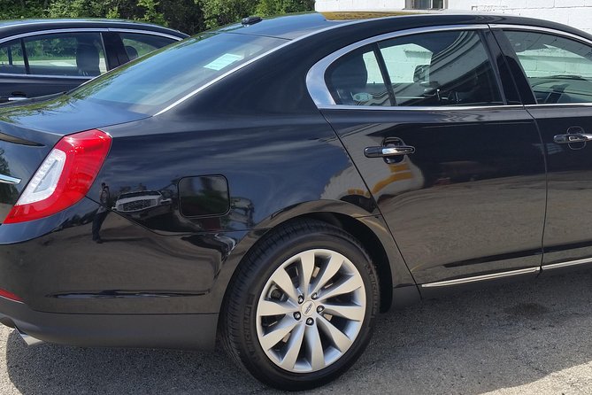 Chicago ↔ Midway Airport, Top Rated Private Sedan Transfer - Key things to know before you book