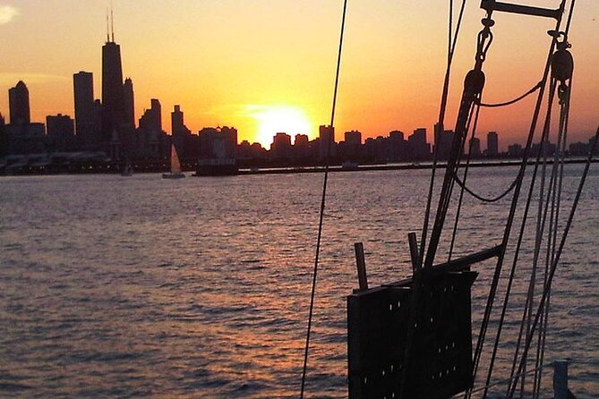 Chicago's Fireworks Show aboard Tall Ship Windy! - Crew vibes, sailing comfort, and the bar situation