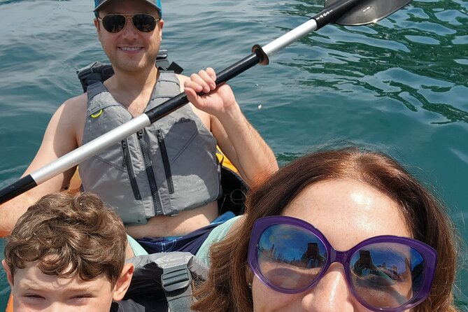Chicago's Lake Michigan Downtown Kayak Rental at Ohio Street Beach - Your 1 to 2 hour paddle: Navy Pier views and that return skyline moment