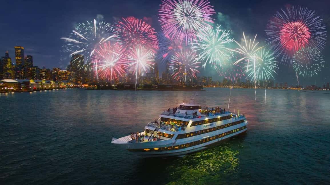 City Cruises Chicago: Lake Michigan Fireworks Dinner Cruise - Quick Takes Before You Go