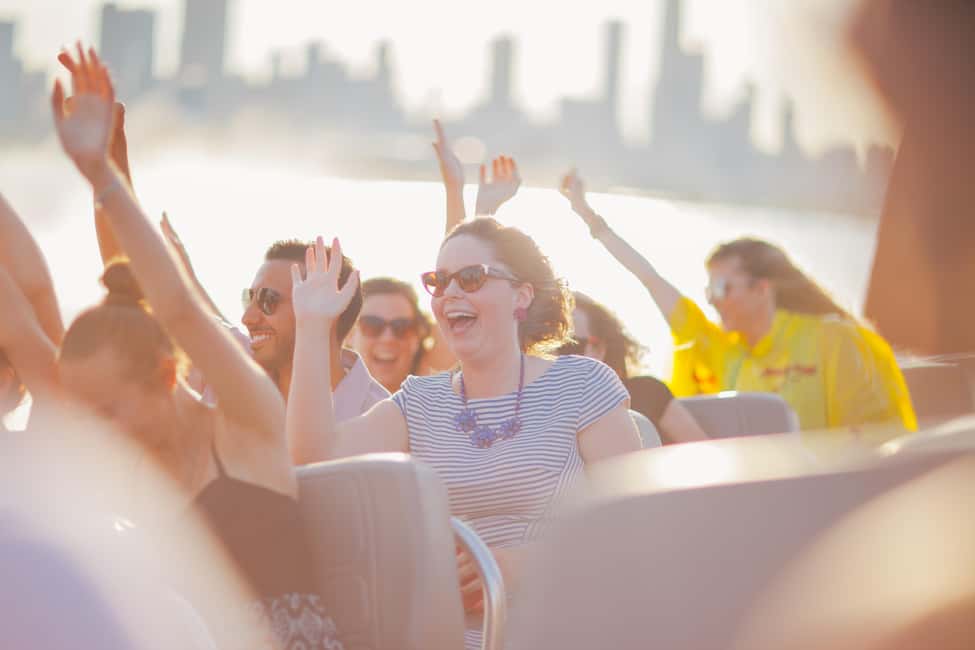 City Cruises Chicago: Seadog Lakefront Speedboat Ride - Lake Point Tower and why the route feels like a loop