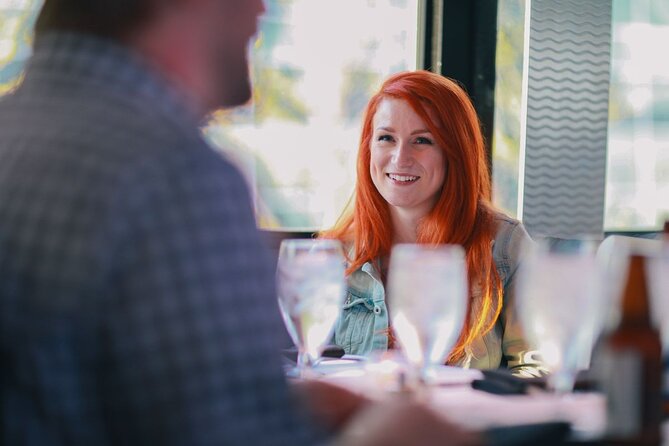 City Cruises Chicago: Signature Brunch Cruise on Lake Michigan - Where to meet at 600 E Grand Ave (and how to avoid boarding stress)