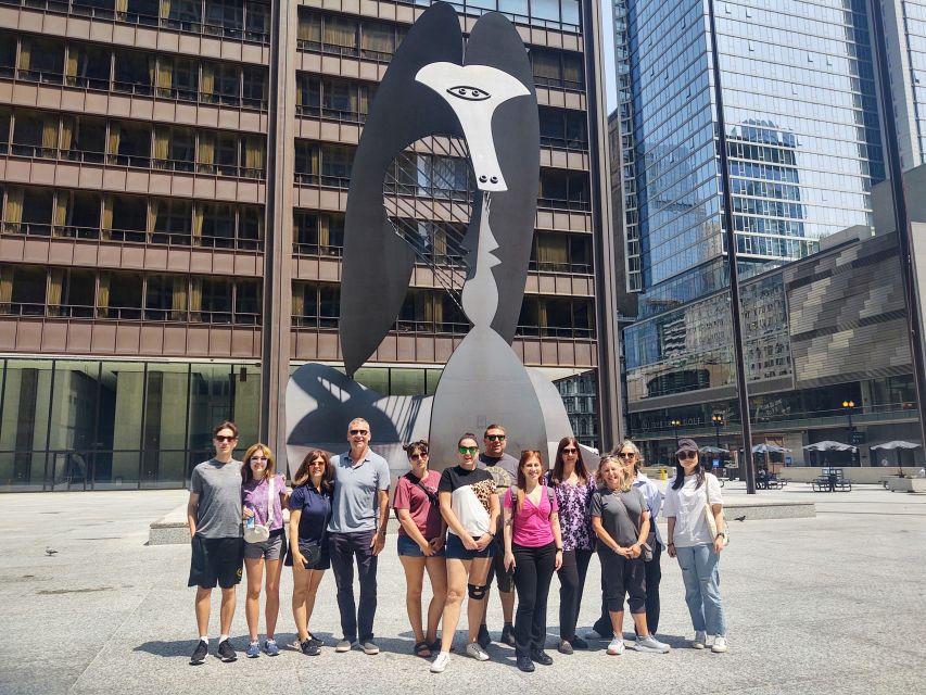Downtown Chicago TV & Movie Filming Locations Walking Tour - Film-Spotting in the Loop: what this 2-hour walk is really like