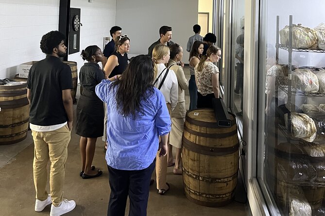 Explore Chicago’s Indoor Mushroom Farm Experience - Chicago’s Indoor Mushroom Farm: What You’ll See in About 90 Minutes