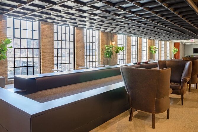 Explore the Historic Old Post Office in Chicago - Why this restored post office feels like two eras at once