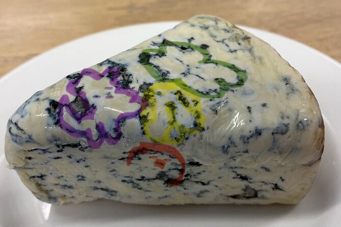 Fortune Reading with Cheese in Chicago - Key things to know before you go