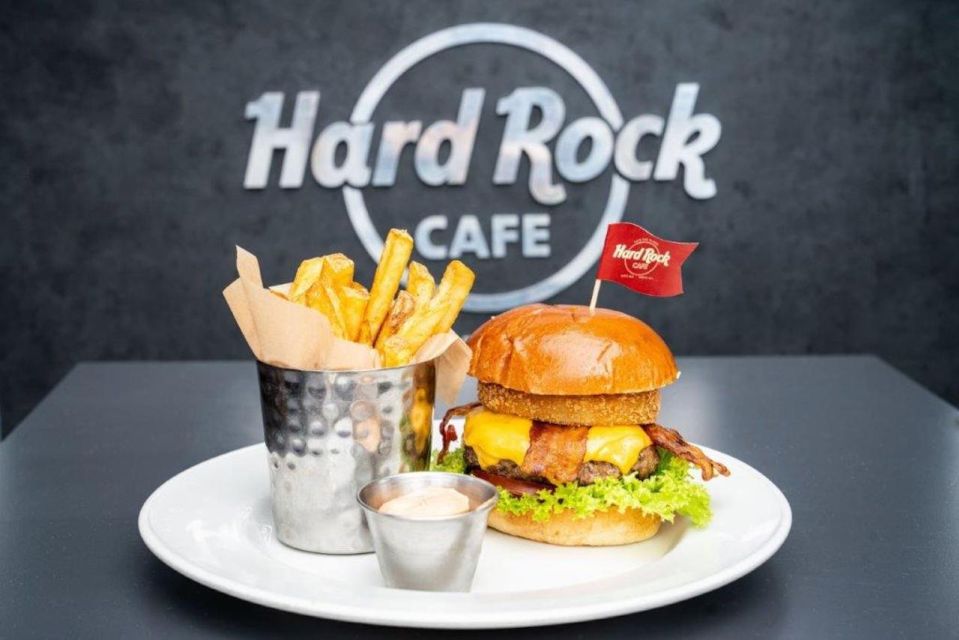 Hard Rock Cafe Chicago - Who should choose Hard Rock Cafe Chicago?