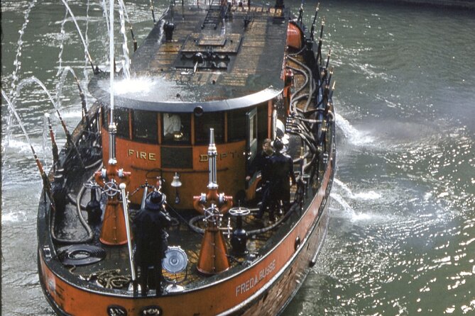 Historical Fireboat River Tour - Navy Pier on Lake Michigan: A Second Chapter Mid-Cruise