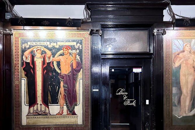Inside Tour of Chicago’s Fine Arts Building - The hallways since 1898: why unchanged corridors matter