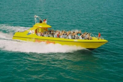 Lake Michigan 30-Minute Speedboat Ride - Seats, Weather, and the Splash Zone You’ll Actually Feel