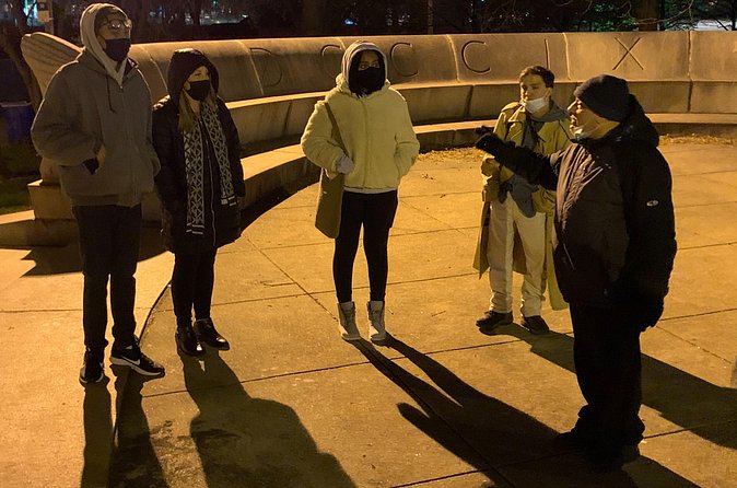 Lincoln Park Hauntings Ghost Investigation Tour - Couch Mausoleum: the quick 15-minute mystery break
